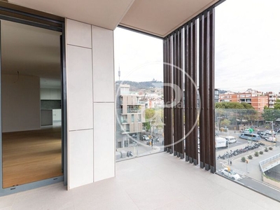 Alquiler piso de obra nueva en alquiler de 3 habitaciones con piscina y gimnasio, sarriá en Barcelona