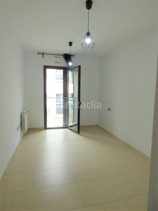 Alquiler piso en carrer sant pere 139 piso con 2 habitaciones con ascensor, calefacción y aire acondicionado en Calella
