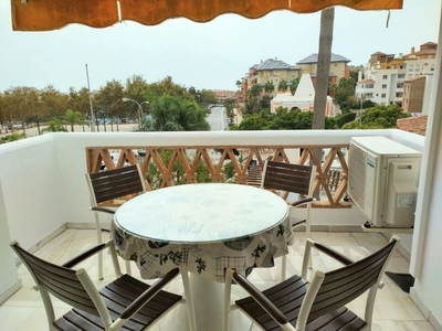 Apartamento en venta en Benalmadena Costa, Benalmádena, Málaga