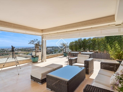 Ático de 362m² con 439m² terraza en venta en Nueva Andalucía
