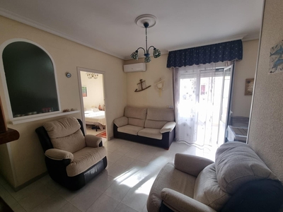 Bungalow en venta en Puerto Deportivo, Torrevieja, Alicante