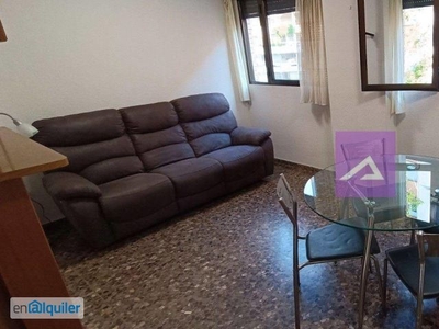 Duplex de alquiler en Calle Musico Martinez Coll, Barrio de Benimaclet