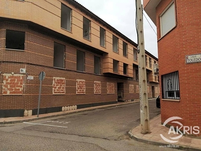 Edificio 3 plantas a reformar Camarena Ref. 92849463 - Indomio.es