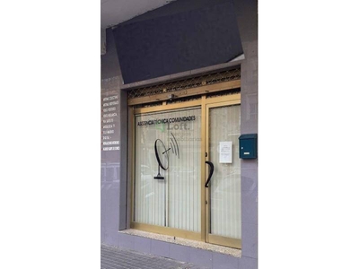 Tienda - Local comercial Badajoz Ref. 92664581 - Indomio.es