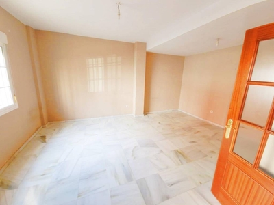 Venta Casa adosada Bormujos. 129 m²