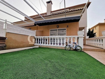 Venta Casa adosada Cunit. Con terraza 141 m²