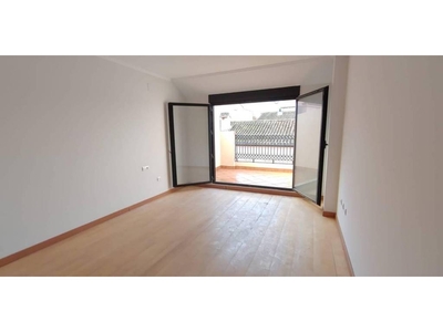 Venta Casa adosada en Calle BLASCO IBAÑEZ 18 Burjassot. Buen estado con terraza 210 m²