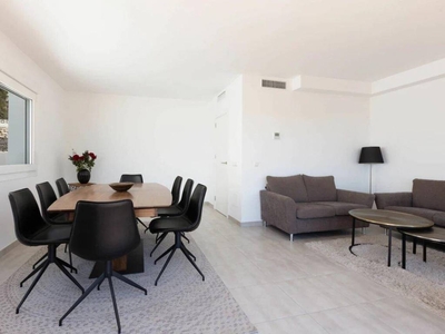 Venta Casa adosada Fuengirola. Nueva 338 m²