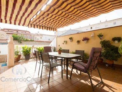 Venta Casa adosada Maracena. Buen estado con terraza 225 m²