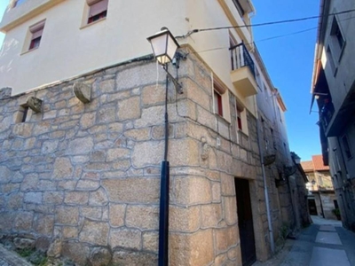 Venta Casa adosada Ourense. Buen estado con terraza 180 m²