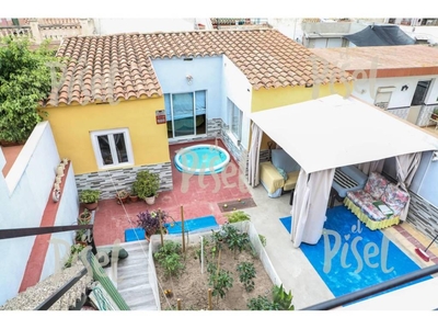 Venta Casa adosada Tarragona. Buen estado con terraza 110 m²