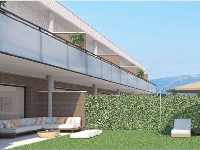 Venta Casa adosada Tudela. Con terraza 188 m²