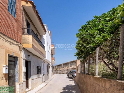 Venta Casa rústica en Cmo. Haza Larga Berja. Muy buen estado plaza de aparcamiento 175 m²