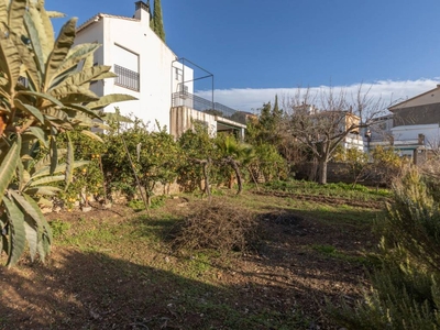 Venta Casa rústica en los pinos 20 Huétor Vega. 125 m²