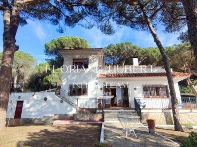 Venta Casa rústica Lloret de Mar. Buen estado plaza de aparcamiento 206 m²