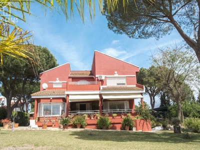 Venta Casa unifamiliar Aljaraque. Con terraza 280 m²