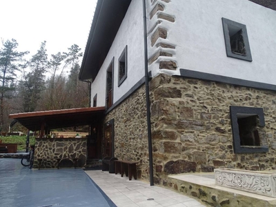 Venta Casa unifamiliar Areatza. Con terraza 420 m²