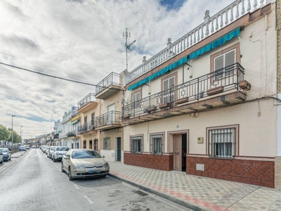 Venta Casa unifamiliar en Almirante Bonifaz Dos Hermanas. Con terraza 172 m²