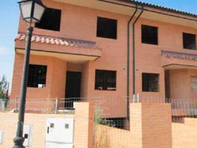 Venta Casa unifamiliar en C/ Juan Ramón Jiménez Illescas. 270 m²