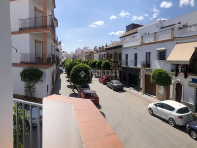 Venta Casa unifamiliar en C. Torres Quevedo 50 Los Palacios y Villafranca. Plaza de aparcamiento con terraza 254 m²