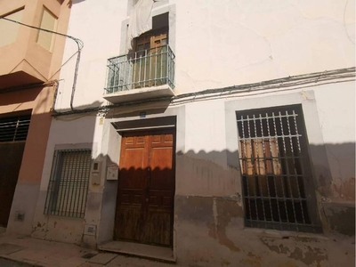 Venta Casa unifamiliar en Calle GENERAL PRIMO DE RIVERA Alguazas. A reformar 234 m²