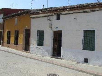 Venta Casa unifamiliar en Calle Hospital Nava del Rey. 220 m²