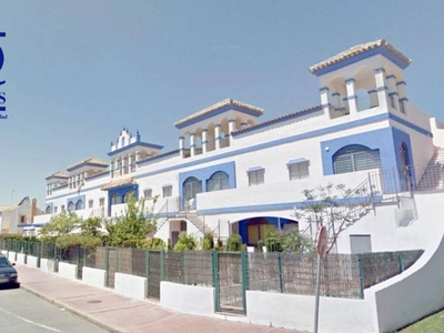 Venta Casa unifamiliar en Calle Los Zarapitos Ayamonte. Buen estado plaza de aparcamiento 84 m²