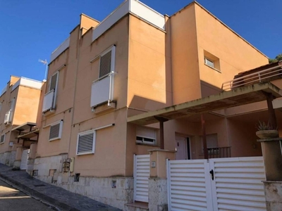 Venta Casa unifamiliar en Calle MIRADOR DE BARA Roda de Berà. Buen estado 120 m²