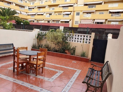 Venta Casa unifamiliar en Calle Perseo 4 Arona. Buen estado plaza de aparcamiento 250 m²