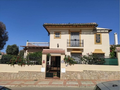 Venta Casa unifamiliar en Calle ruta las pasas Vélez-Málaga. Buen estado con terraza 250 m²