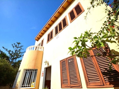 Venta Casa unifamiliar en Ctra. Santa Cruz - La Laguna 44 Santa Cruz de Tenerife. 227 m²