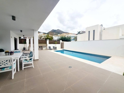 Venta Casa unifamiliar en icaro Benalmádena. Con terraza 450 m²