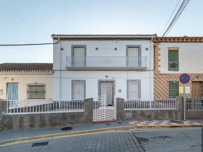 Venta Casa unifamiliar en La Virgen-p Ruiz Santa Fe. Con terraza 320 m²