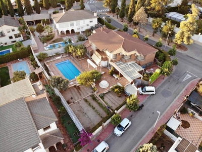 Venta Casa unifamiliar en Los Olivos Peligros. 259 m²