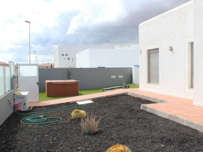Venta Casa unifamiliar en Maritima Granadilla de Abona. 201 m²