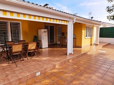 Venta Casa unifamiliar en Miguel Indurain - Ronda Sur Murcia. Buen estado plaza de aparcamiento calefacción central 150 m²