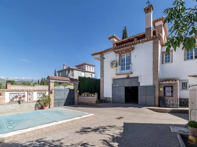 Venta Casa unifamiliar en Murillo 19 Ogíjares. Con terraza 258 m²