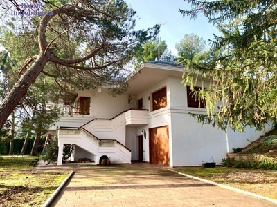 Venta Casa unifamiliar en Soria Nalda. Con terraza 400 m²