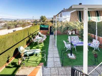 Venta Casa unifamiliar en Velazquez 10 Villa de Otura. Con terraza 121 m²