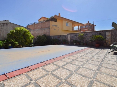 Venta Casa unifamiliar en Vicente Alexandre Villa de Otura. Con terraza 259 m²