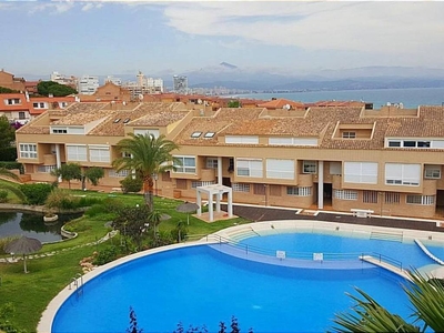 Venta Casa unifamiliar Guía de Isora. Con terraza 400 m²