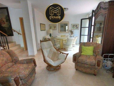 Venta Casa unifamiliar Jaén. Con balcón 250 m²