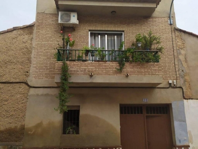 Venta Casa unifamiliar La Pobla de Vallbona. Con terraza 191 m²