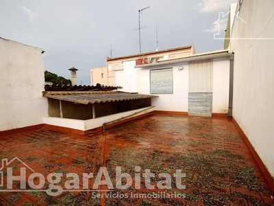 Venta Casa unifamiliar Llíria. Con terraza 146 m²