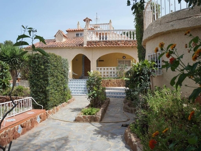 Venta Casa unifamiliar Riba-roja de Túria. Con terraza 325 m²