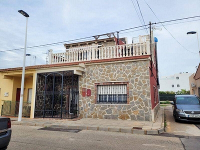 Venta Casa unifamiliar San Pedro del Pinatar. Buen estado 166 m²