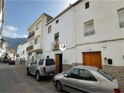 Venta Casa unifamiliar Valdepeñas de Jaén. 179 m²