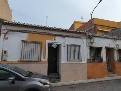 Venta Casa unifamiliar Vilamarxant. A reformar 164 m²