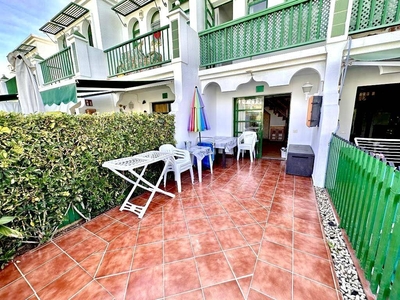 Venta Chalet en Avenida Touroperador Neckermann San Bartolomé de Tirajana. Con terraza 45 m²