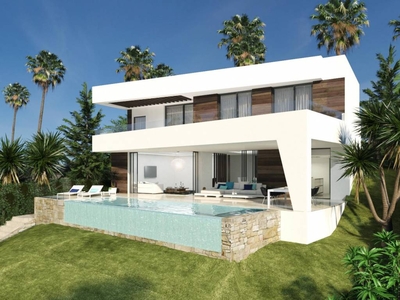 Venta Chalet Estepona. Nueva 187 m²